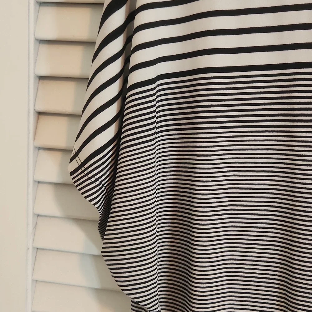 Cato Black and White Womens Top - Picture 3 of 4